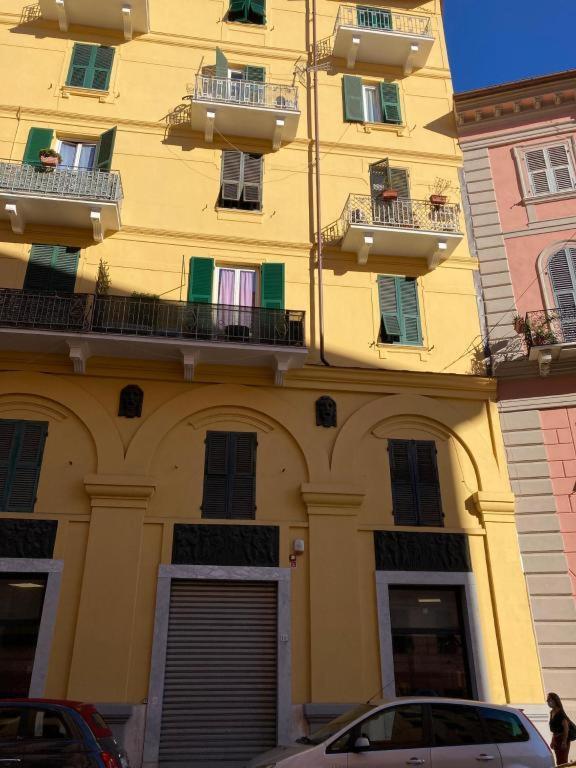 La Maison Des Caprices_ La Spezia _Stazione_5Terre Exterior foto